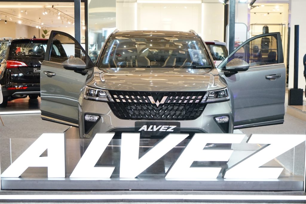 Thumbnail Wuling Officially Launches Alvez, ‘Style and Innovation in One SUV’ in Medan